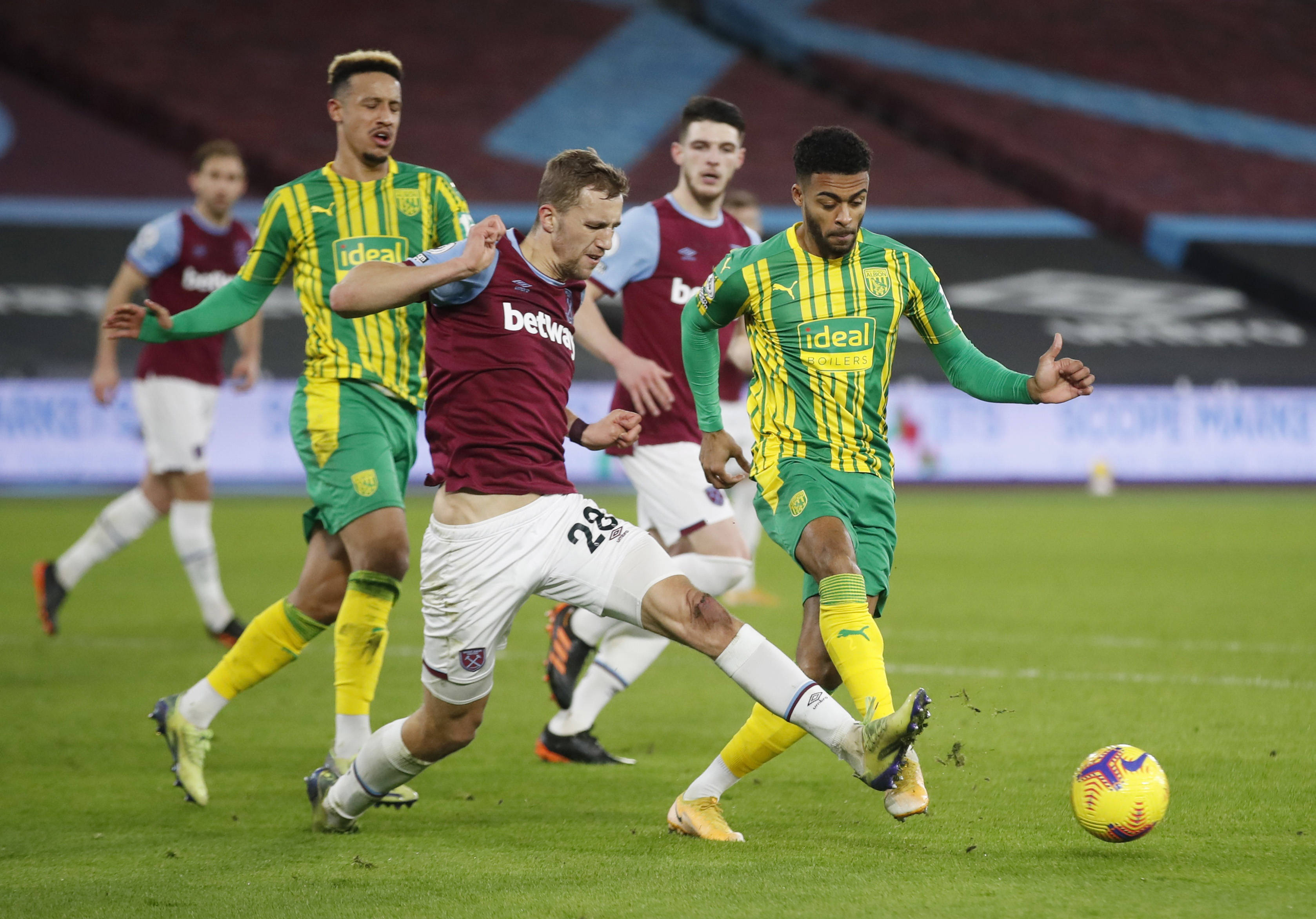 让湖人的攻 让湖人的攻