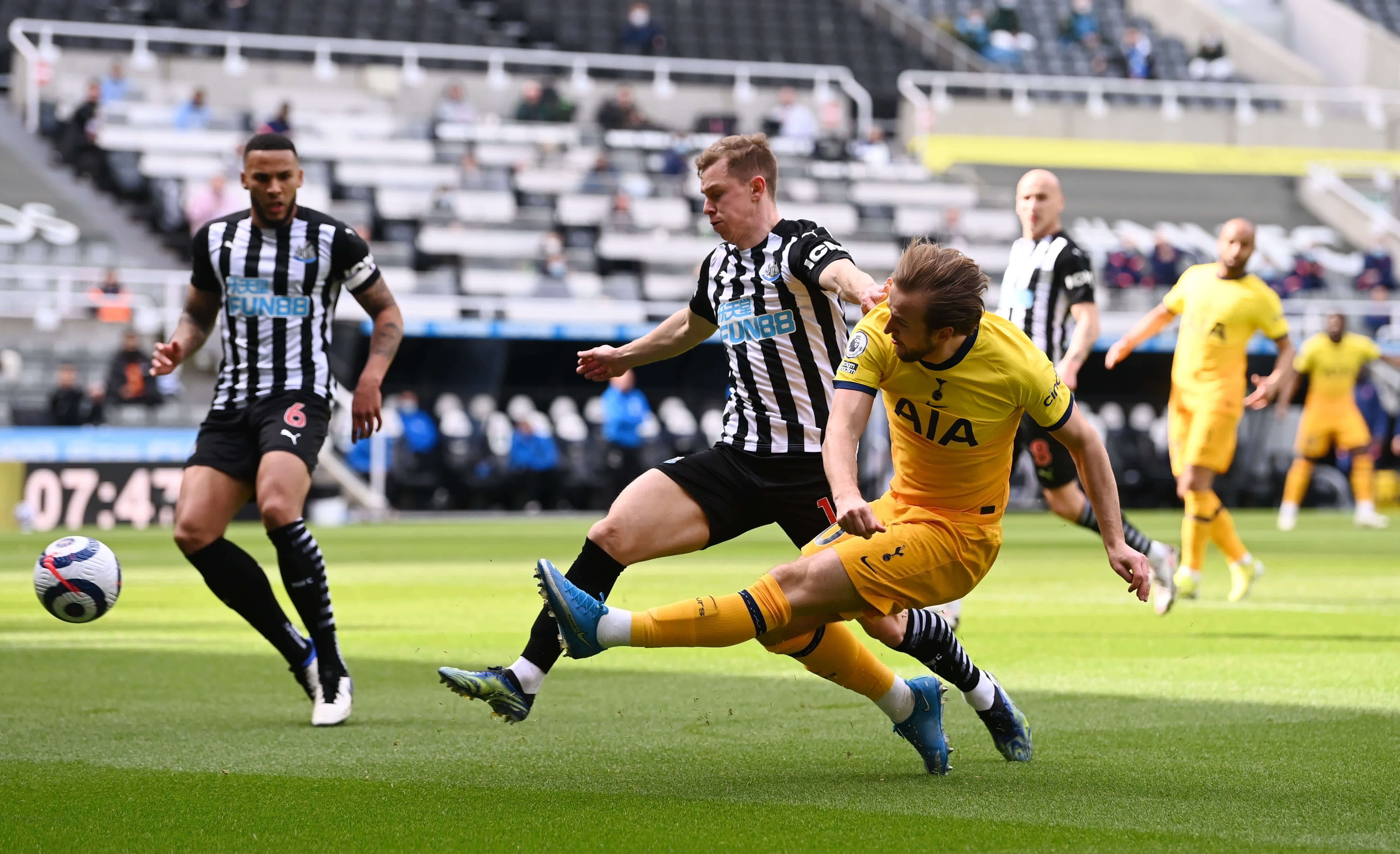 熠熠且竞争 熠熠且竞争